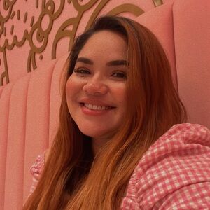 Meet your Posher, Beverly